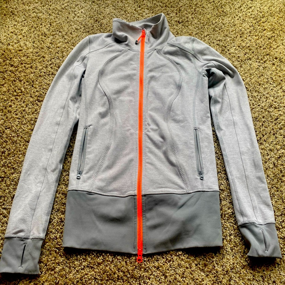 Lululemon women’s jacket